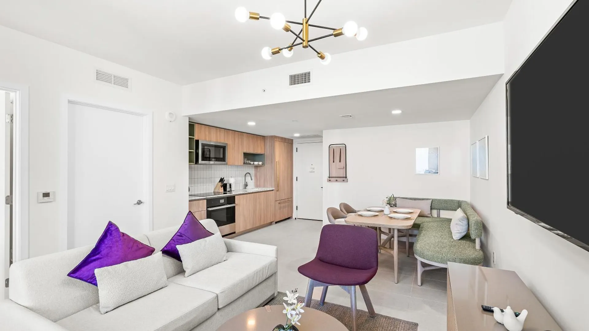 New 28th Floor Unit - Breathtaking Bay And Downtown Views * マイアミ