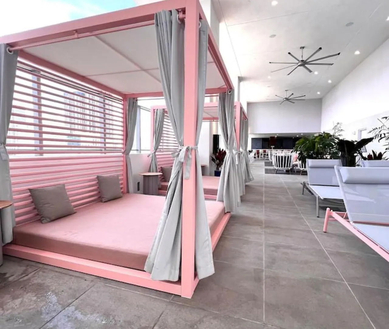 Ocean View Entire In Downtown With Pool And Gym בית נופש *