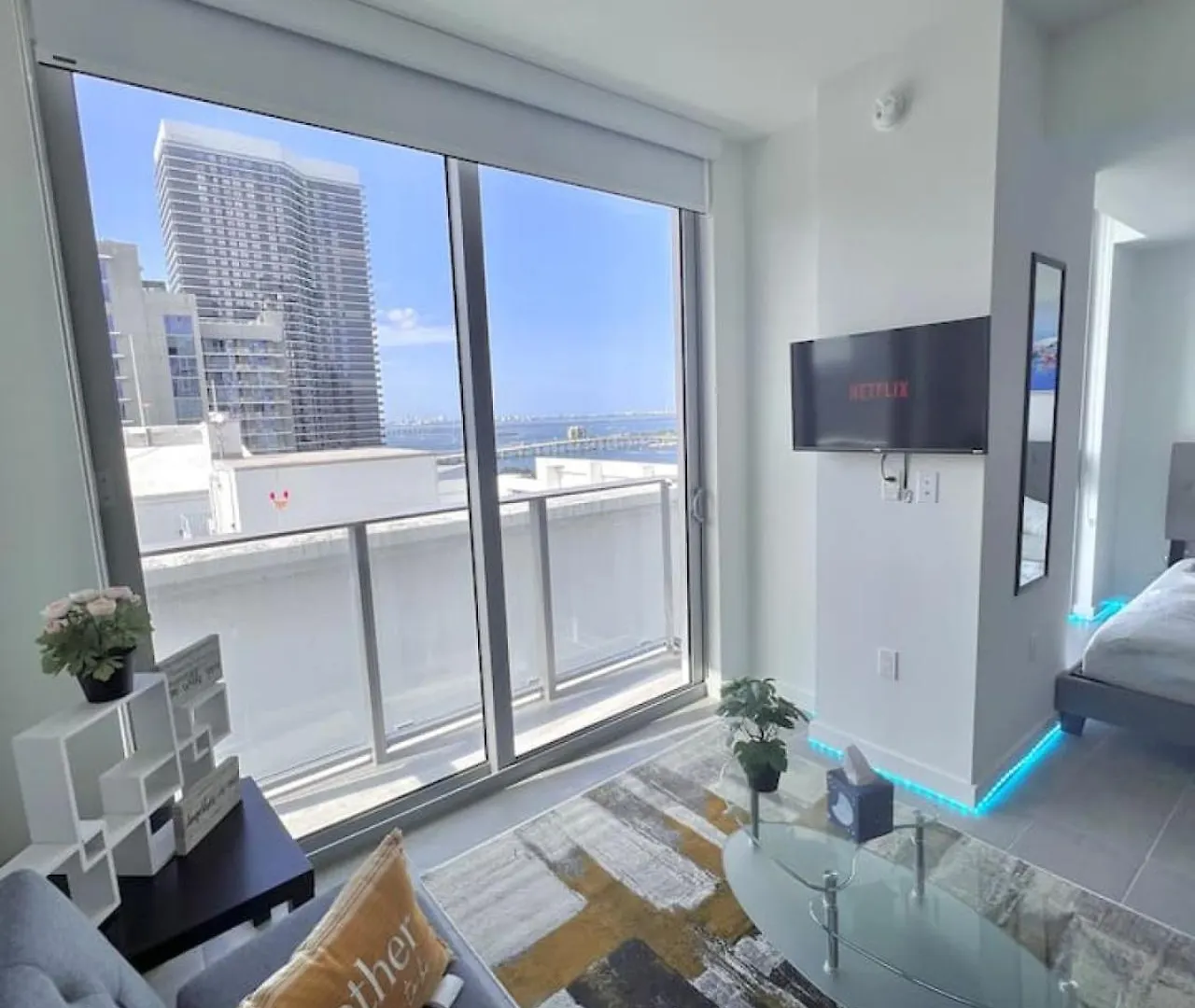 Ocean View Entire In Downtown With Pool And Gym * Miami