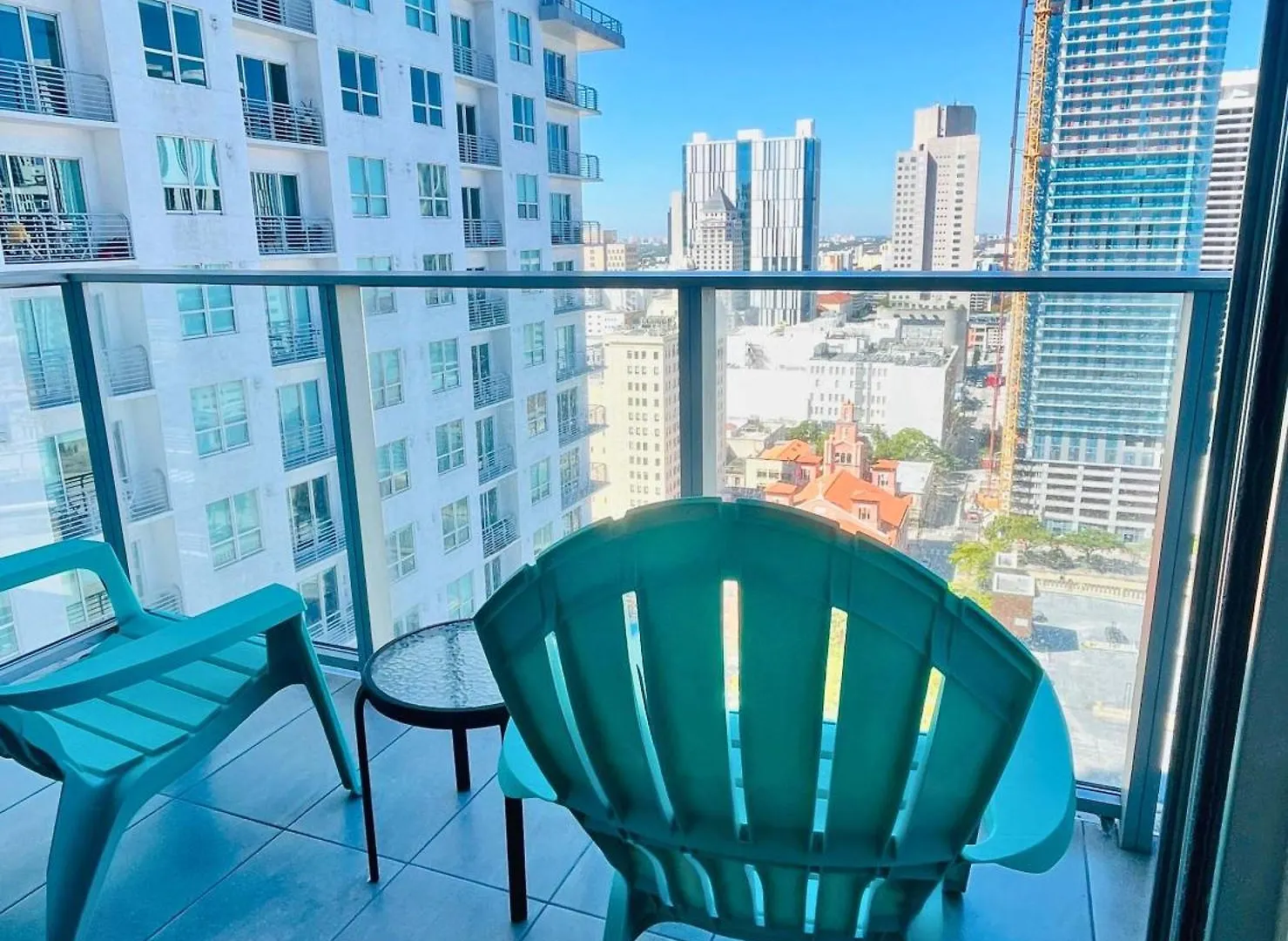 Rare Corner Unit Private Terrace & Sunset Views *