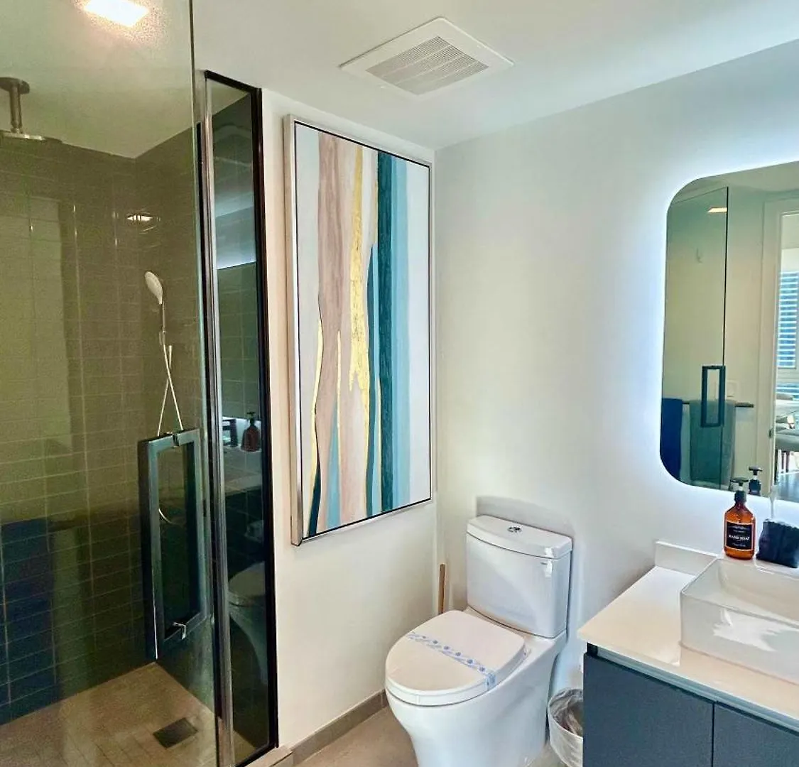 Rare Corner Unit Private Terrace & Sunset Views Holiday home Miami