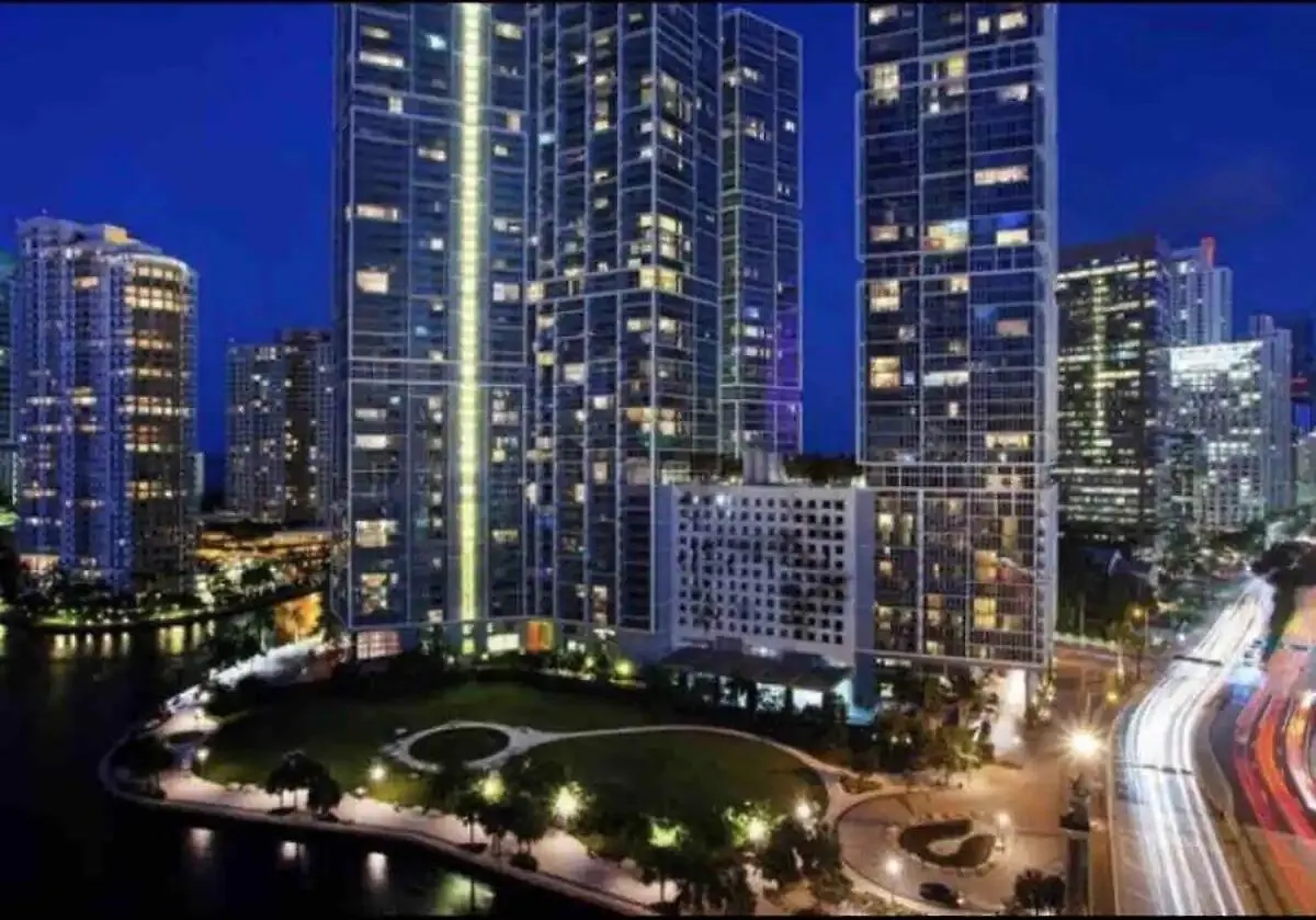 Apartamento Stunning 40th Floor High Ceiling Icon Brickell With Access *