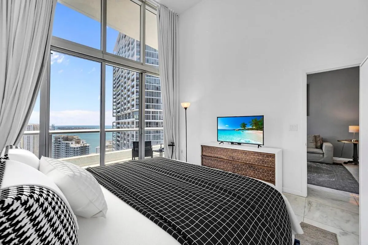 Stunning 40th Floor High Ceiling Icon Brickell With Access Apartamento Miami