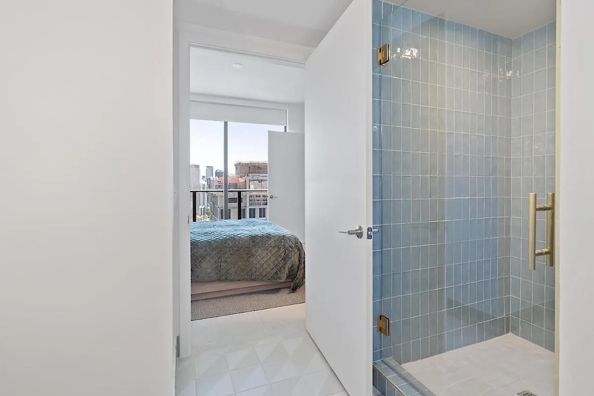 Corner 2bd With City&water Views&best Sunsets Apartament *