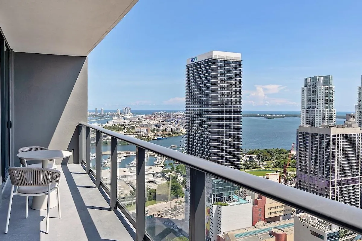 Corner 2bd With City&water Views&best Sunsets *