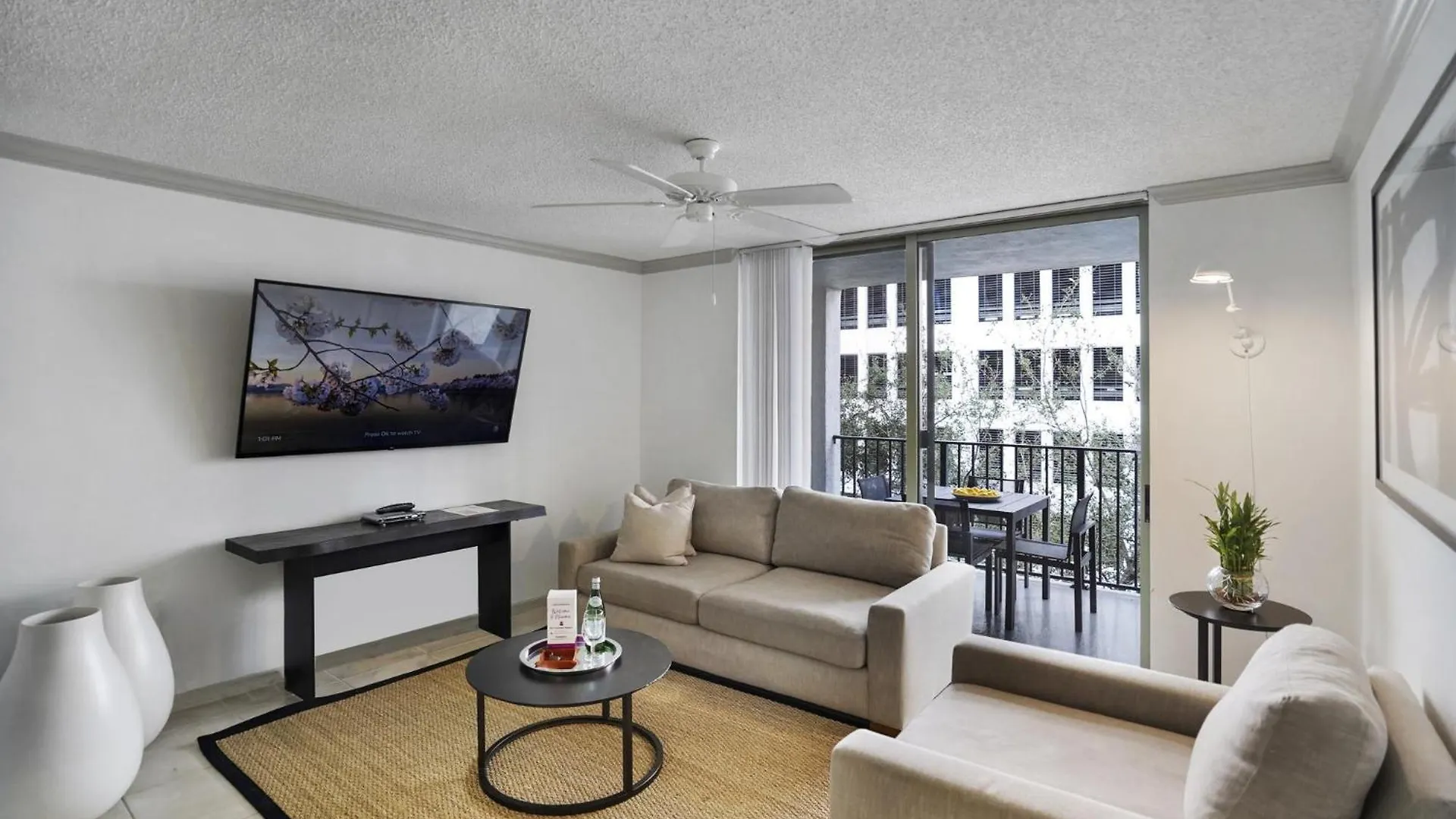 Dharma Coral Gables At Gables Grand Plaza Miami