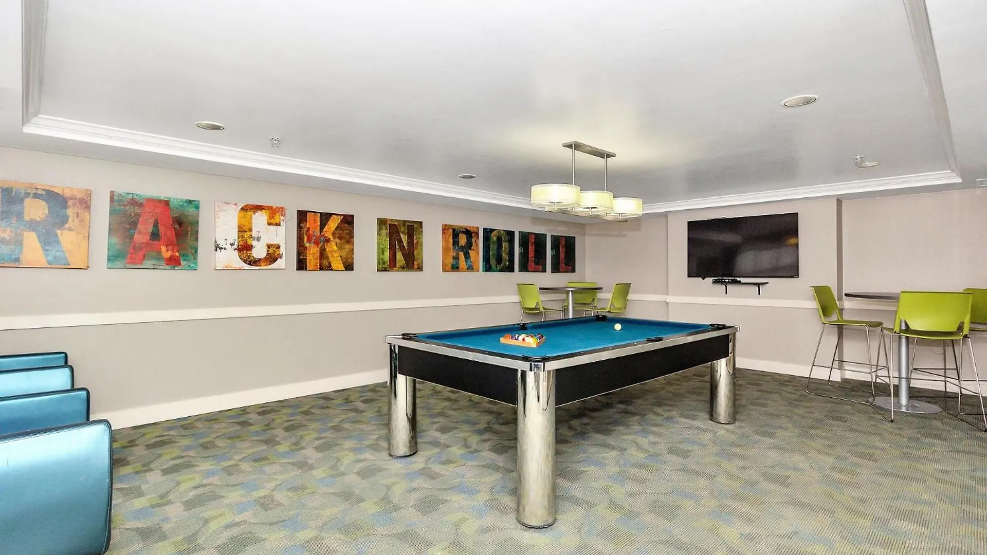 Dharma Coral Gables At Gables Grand Plaza * Miami