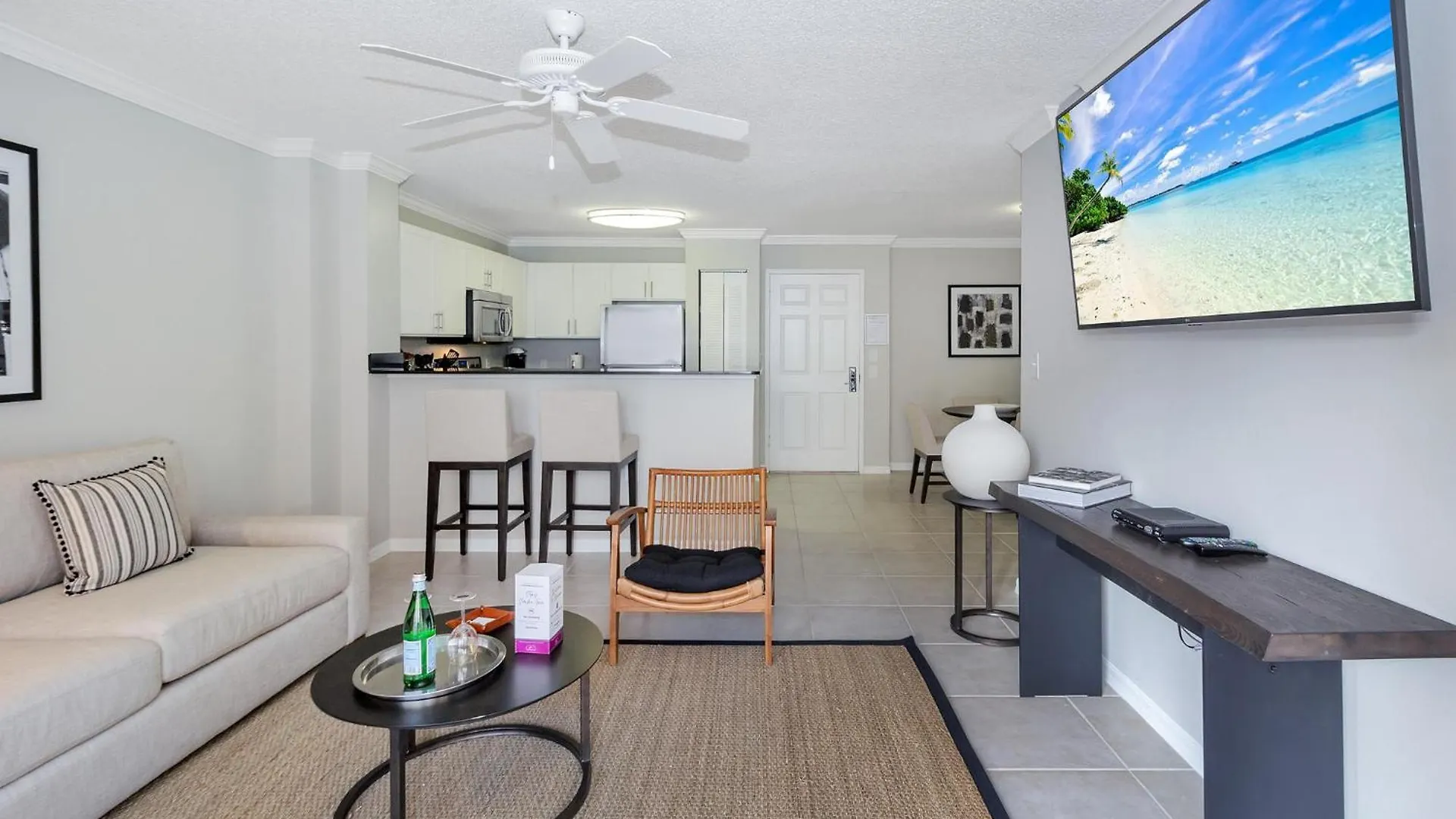 Dharma Coral Gables At Gables Grand Plaza