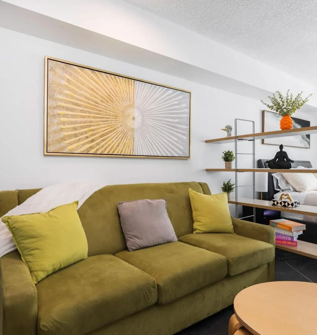 In Brickell With Pool, Gym, Free Parking And Game