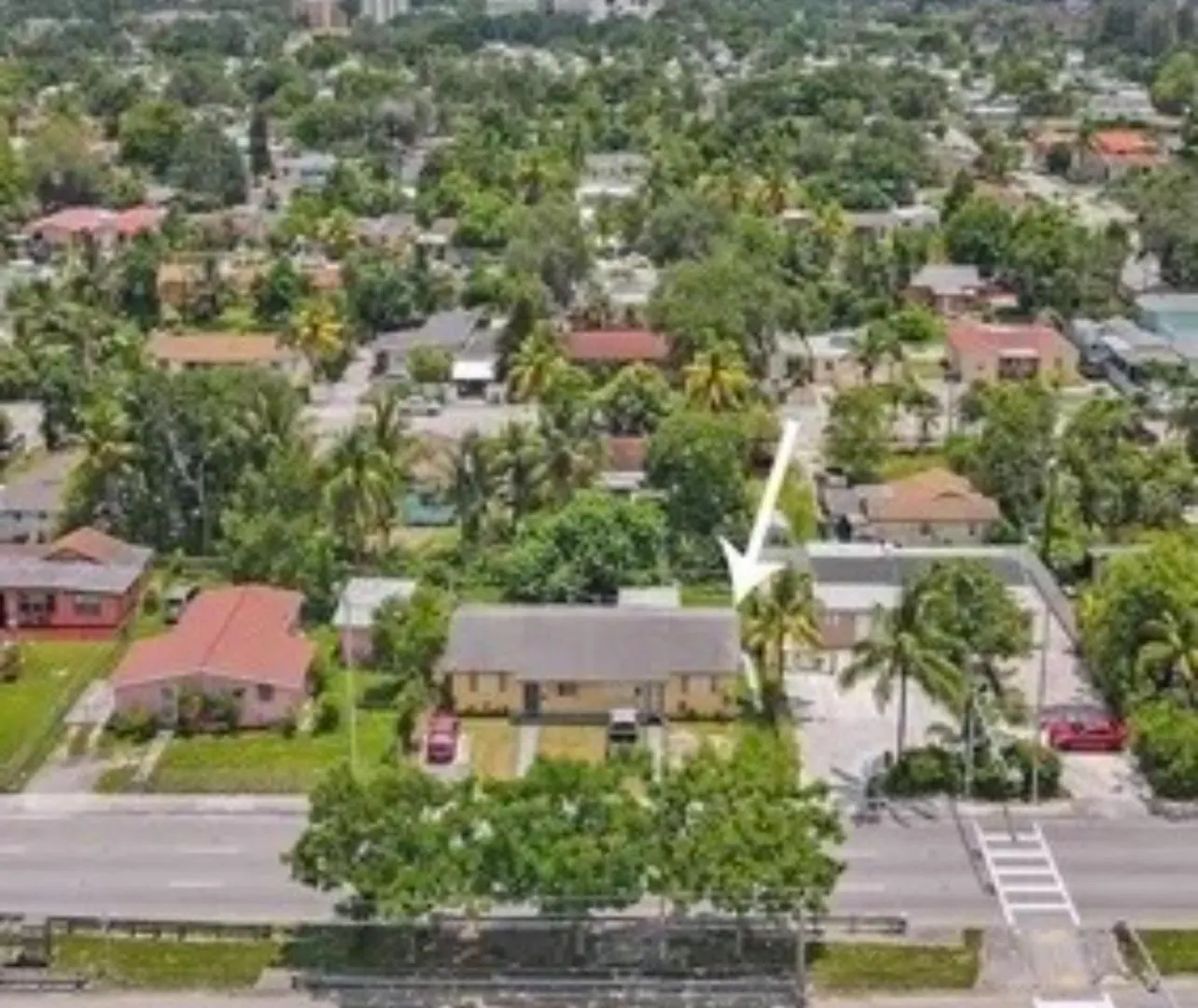 Cozy Unit Near Downtown Miami Apartment *