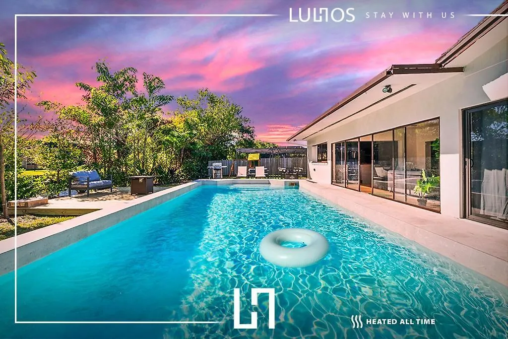 Sunny Days Escape Miami, Pool, 18min To Airport L72 Holiday home