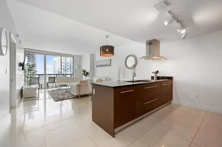 Icon Brickell Stylish With Bay&city 5 Star And Amenities 아파트