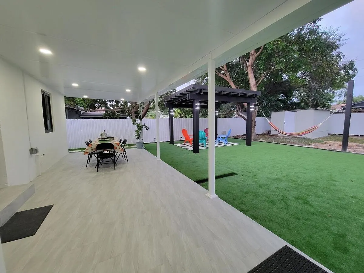 My Tropical Paradise In Holiday home Miami