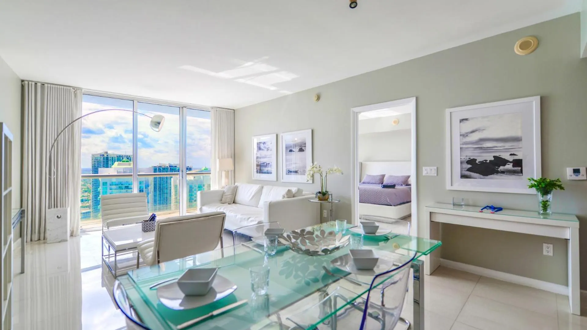 Panoramic Views From 45th Floor Brickell Apartment