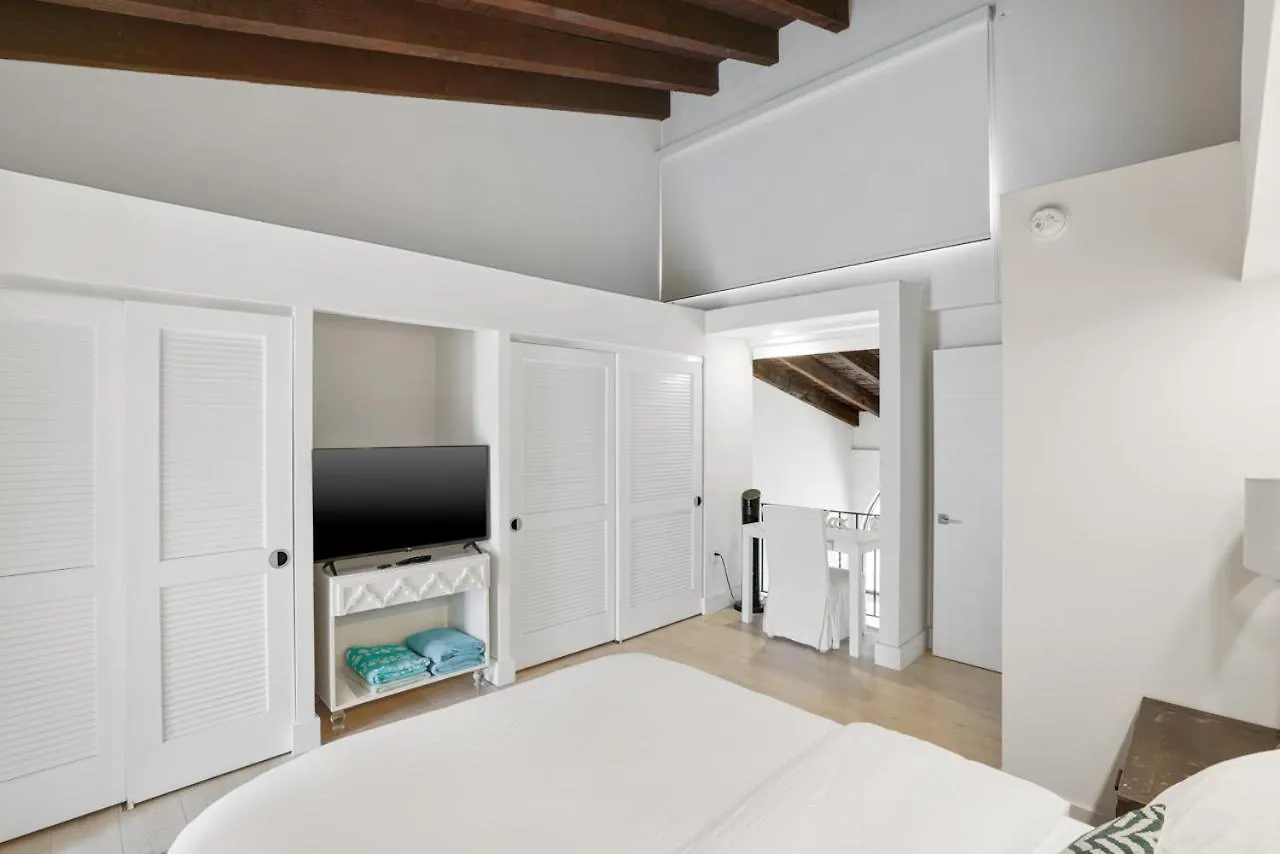 Villa Luxury Pool At St. Unit E, Pet Friendly *