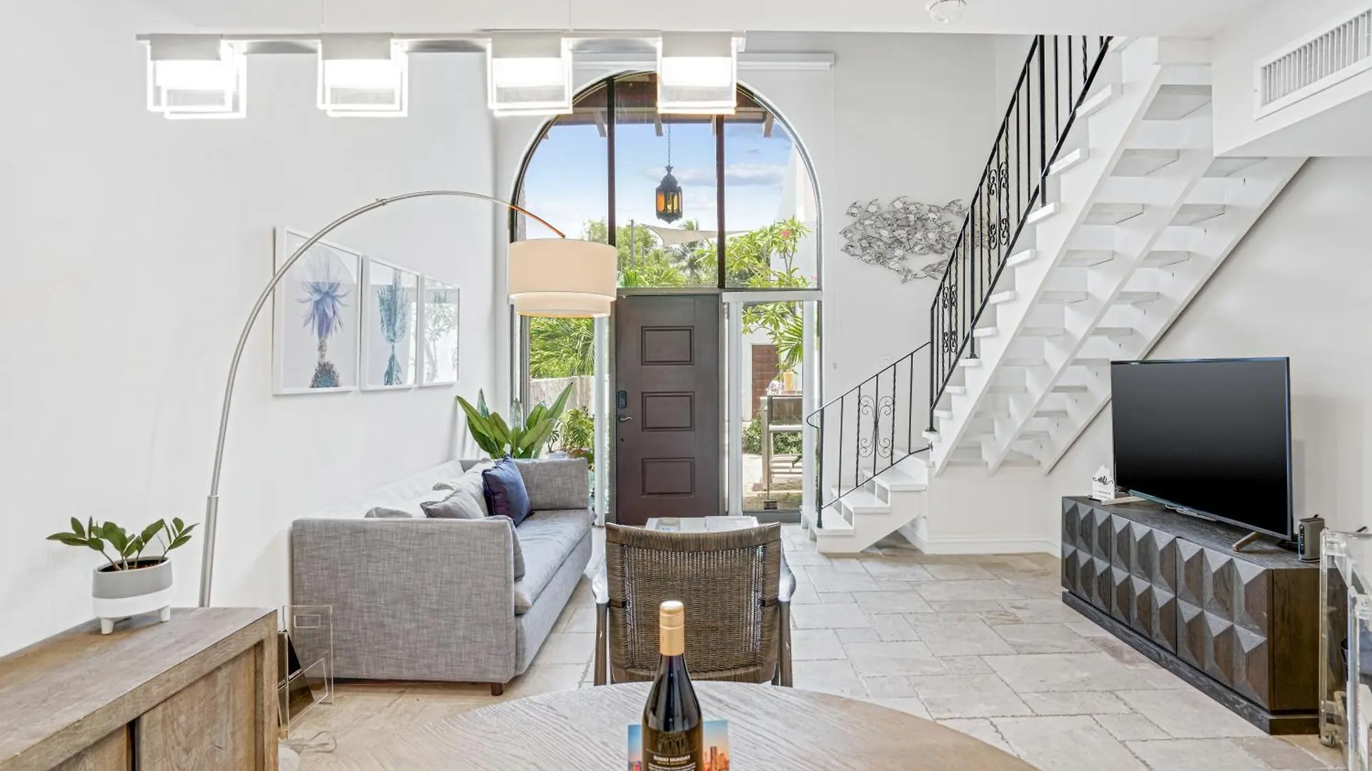 Luxury Pool At St. Unit E, Pet Friendly *