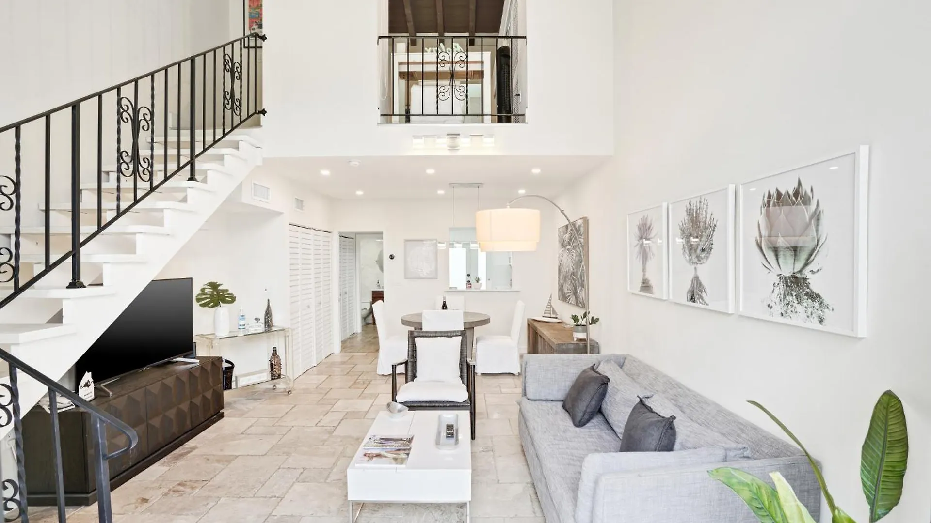 Villa Luxury Pool At St. Unit E, Pet Friendly *