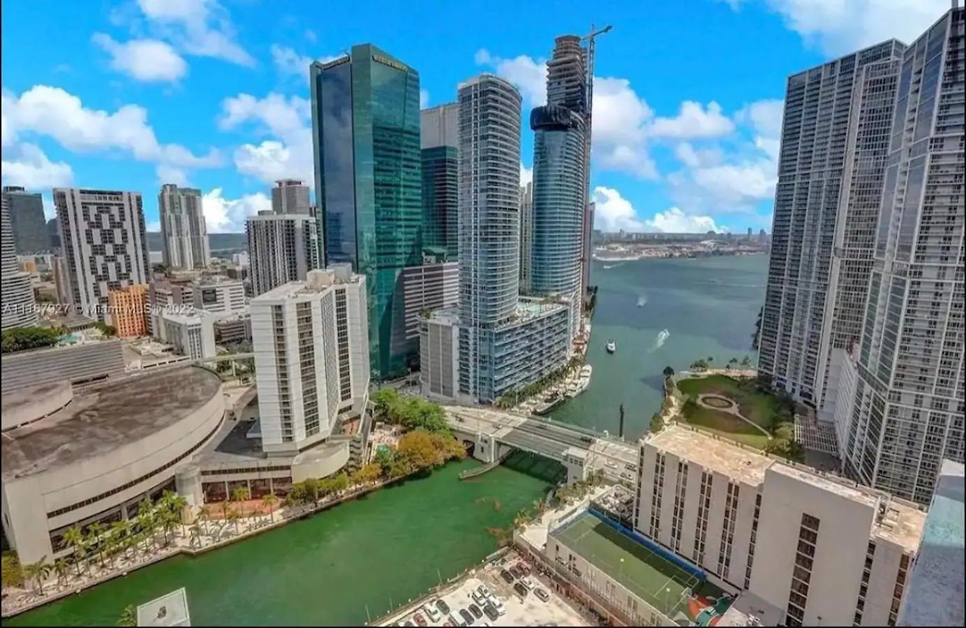Iconic 1br Loft Brickell-waterviews Apartamento *