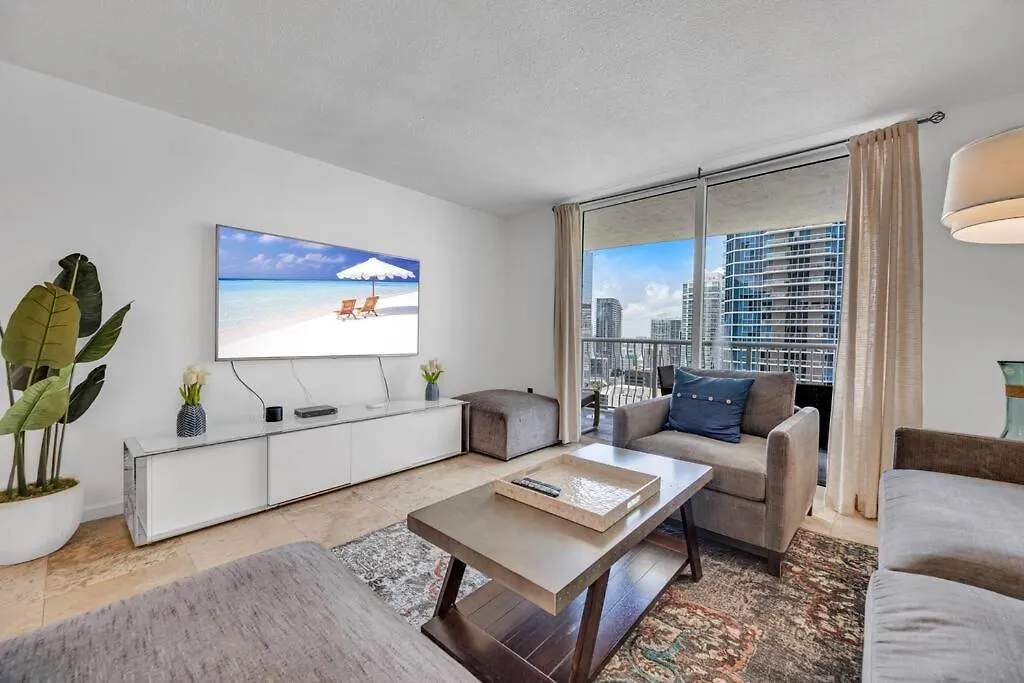 Iconic 1br Highrise Brickell-freeparking * Miami