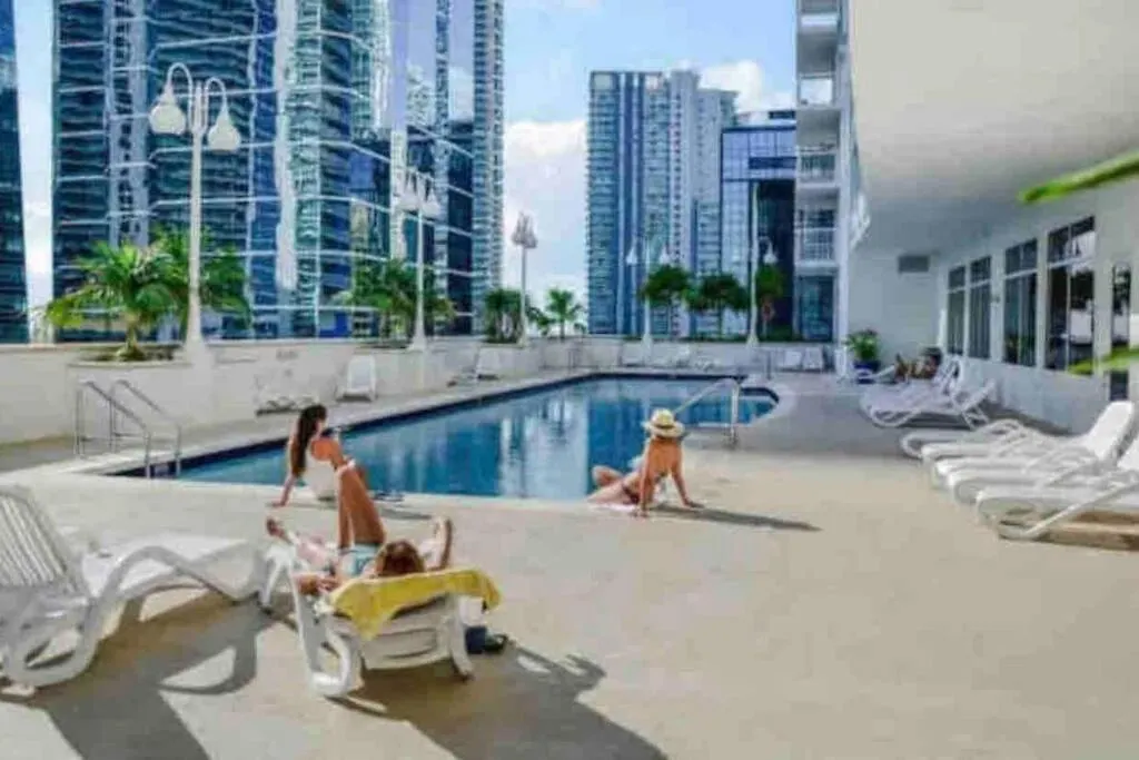 Iconic 1br Highrise Brickell-freeparking Apartmán *