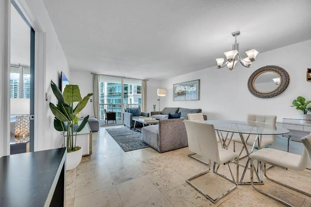 Apartmán Iconic 1br Highrise Brickell-freeparking