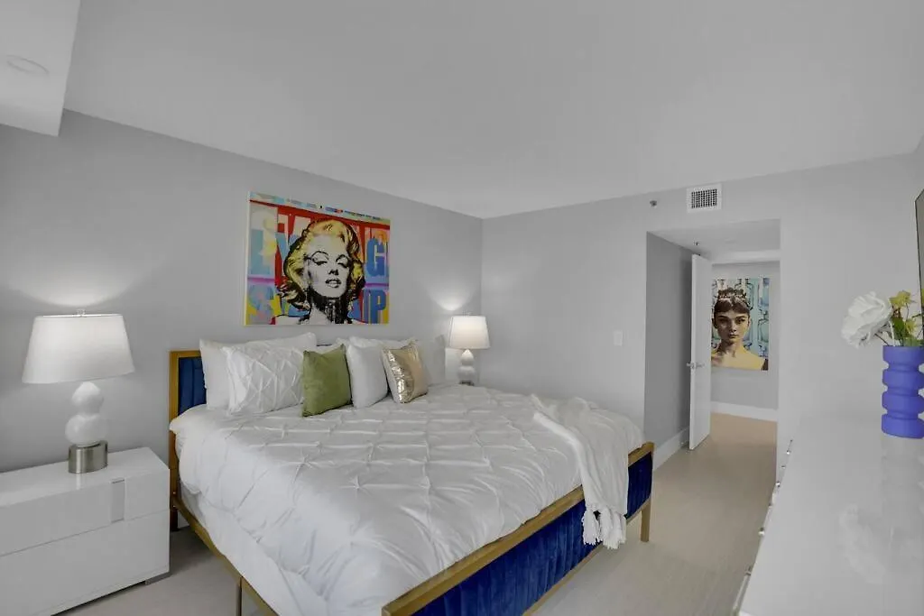 Cloud Nine! Direct Water Views Of Bay & Ocean! *