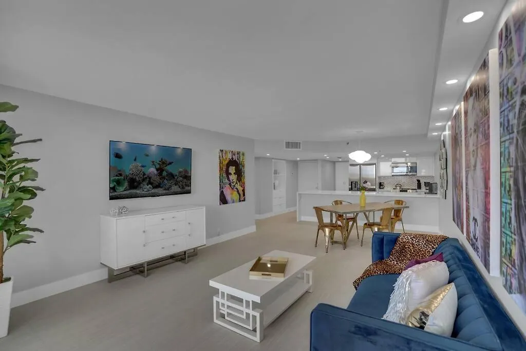 Cloud Nine! Direct Water Views Of Bay & Ocean!
