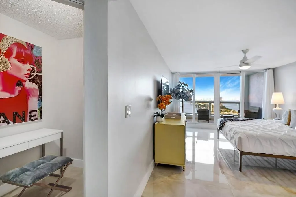 First Class! - Crystal Clear Water Views! Apartment *