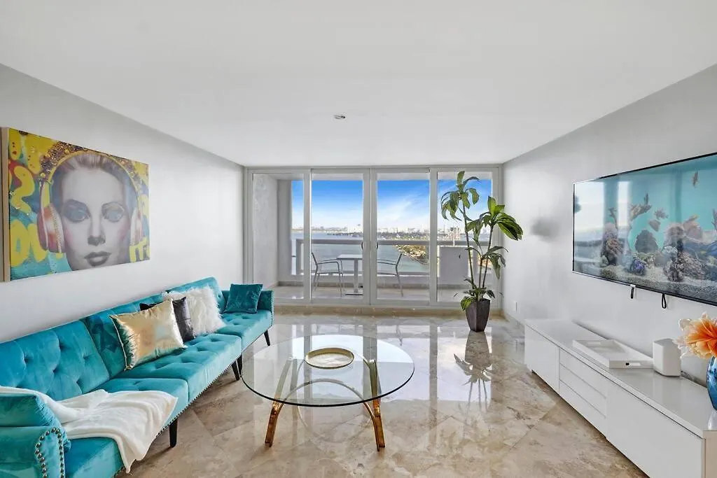 First Class! - Crystal Clear Water Views! * Miami