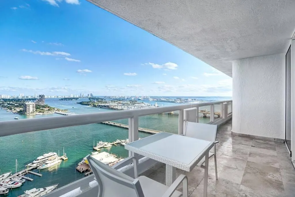 First Class! - Crystal Clear Water Views! Apartment *