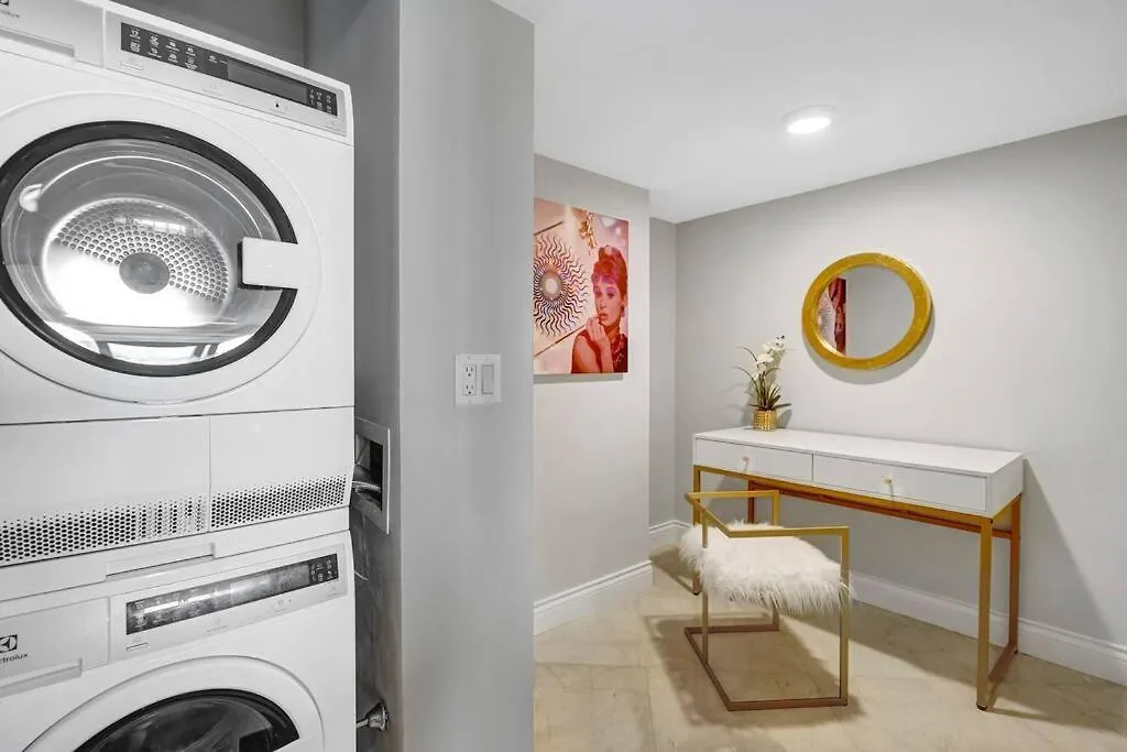 Apartman Only In My Dreams! Direct Water View Luxury *