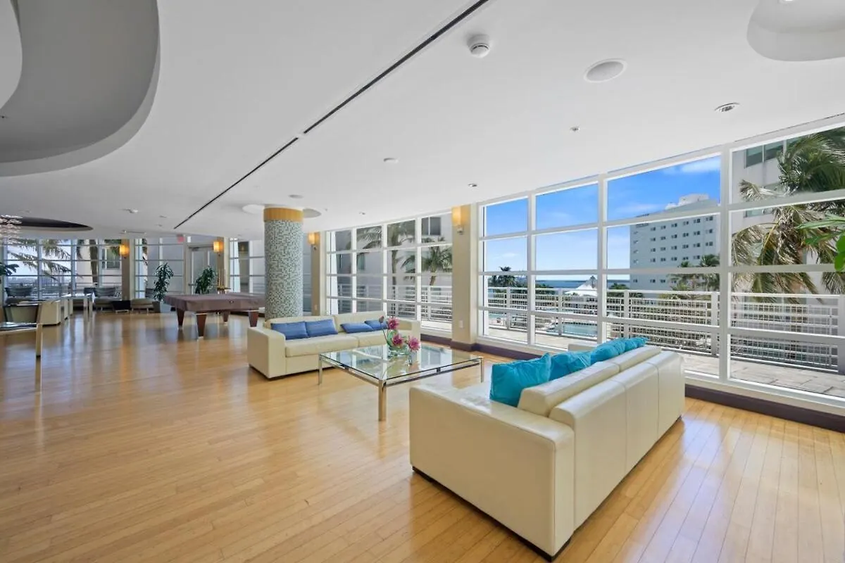 Luxury Living In Downtown Apartment