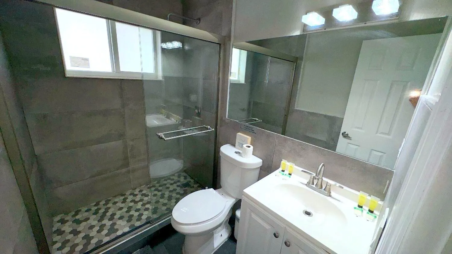 Apartment Comfortable & Spacious Place For The Family *