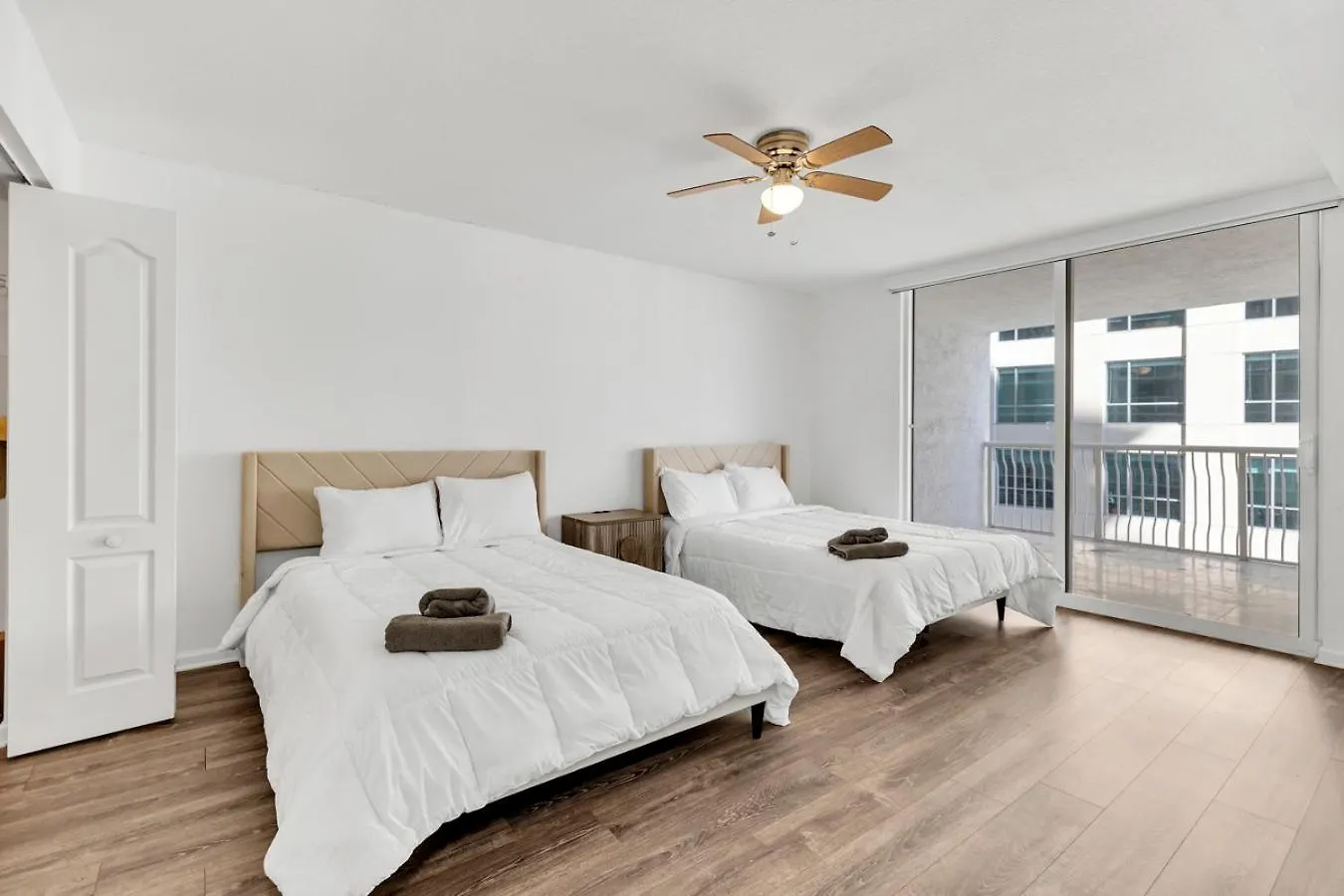 Luxury Brickell Stay-bay View Apartment