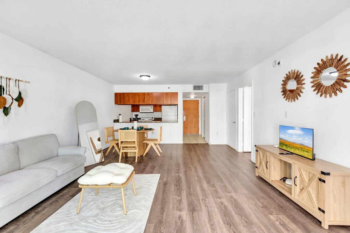 Luxury Brickell Stay-bay View