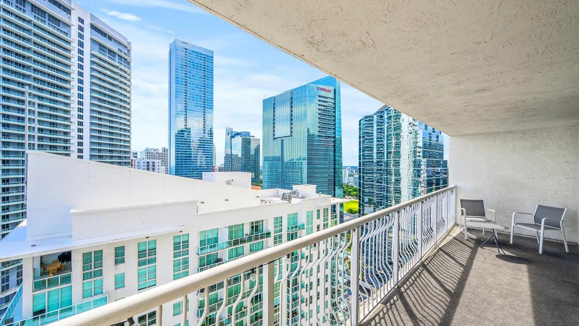 Sky High Living With Incredible Views
