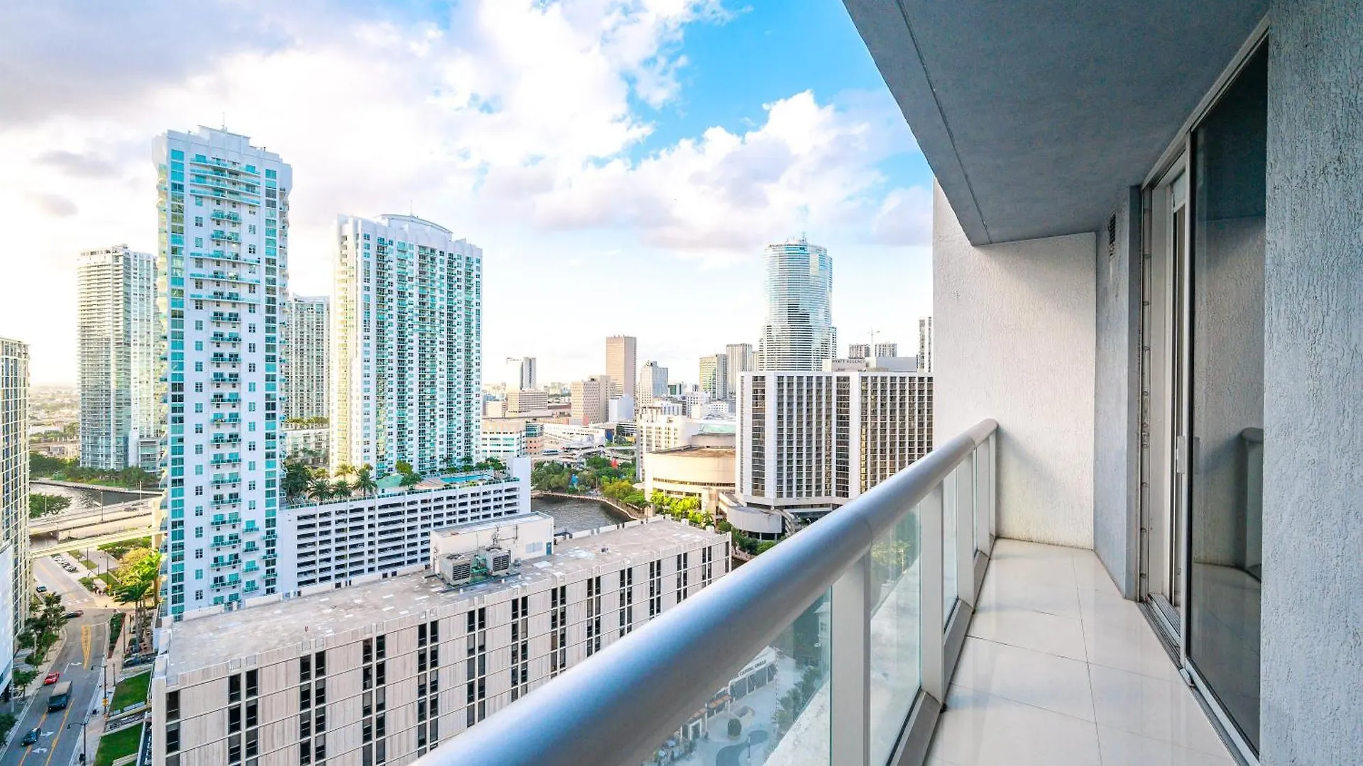 Icon Brickell Residences 4*