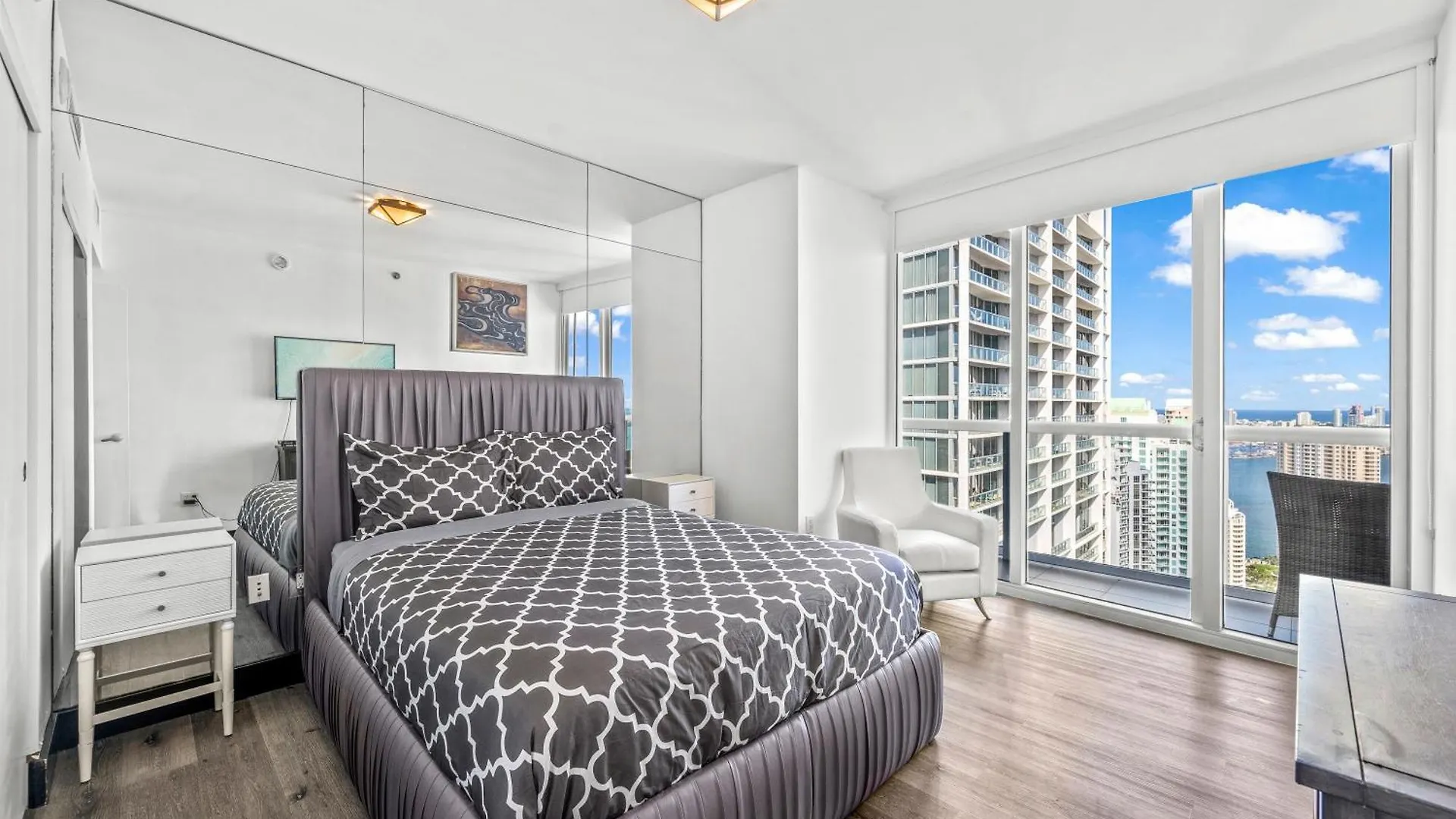 Aparthotel Icon Brickell Residences Miami