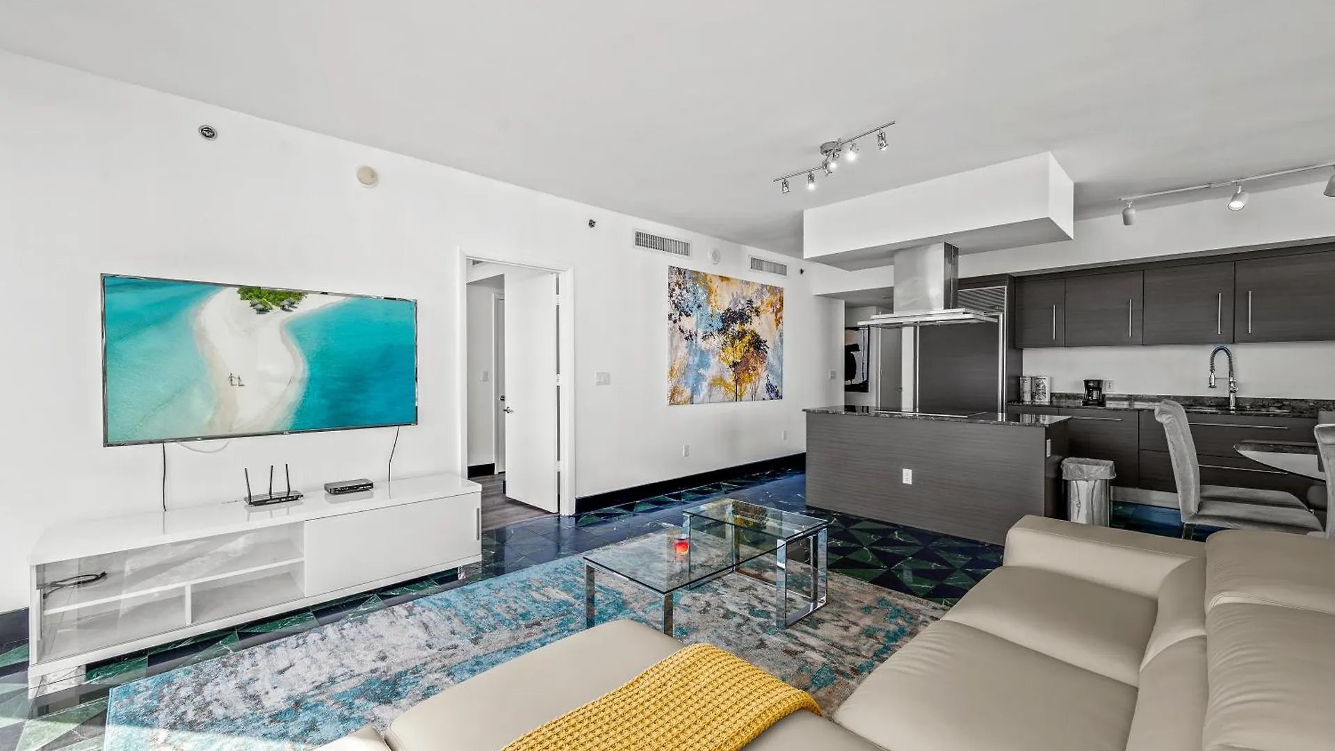 Icon Brickell Residences 4*