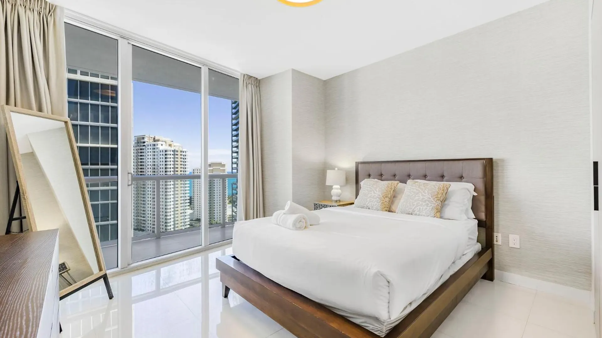 Icon Brickell Luxury With Amazing Views Apartment