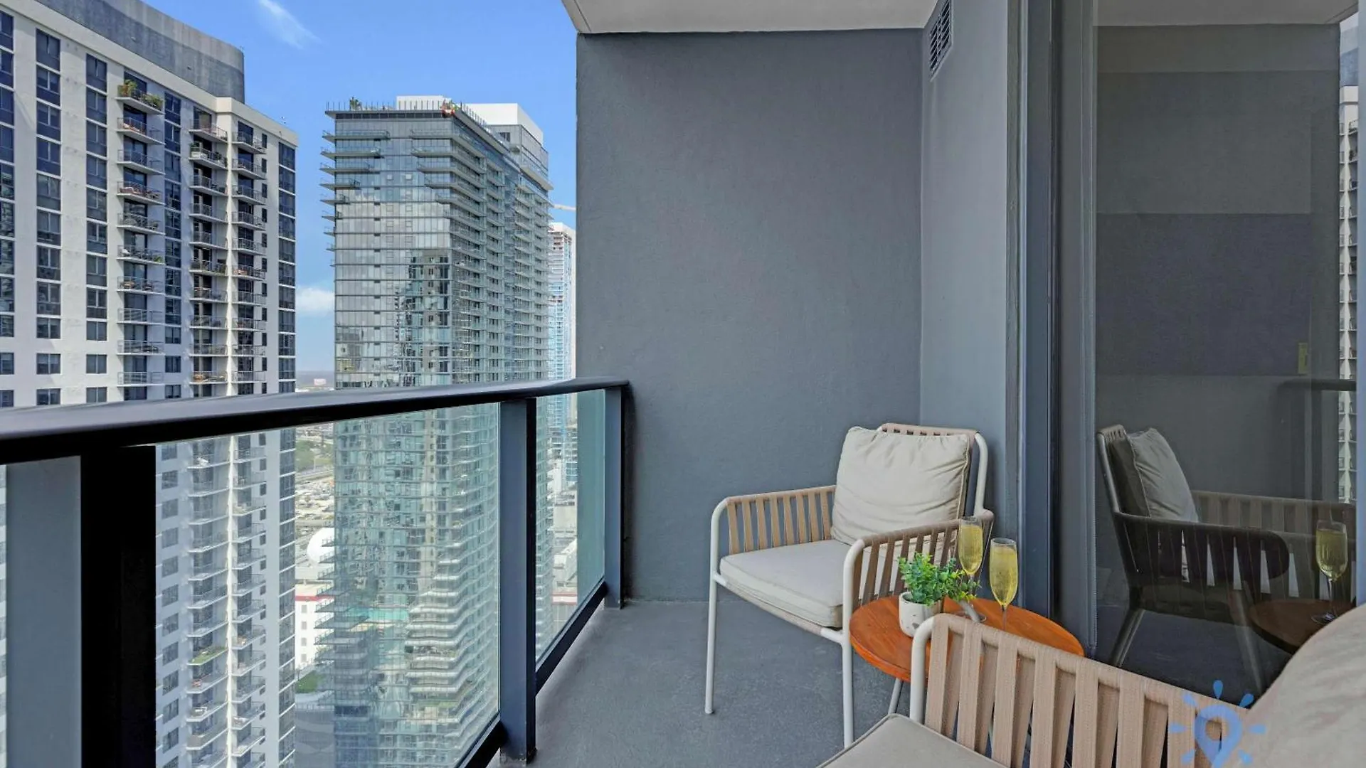 Great Pool Gym & Views * Miami