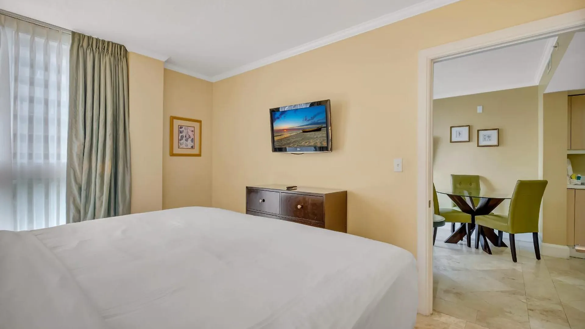 Grove Cove - Pool Parking Coconut Grove Holiday home