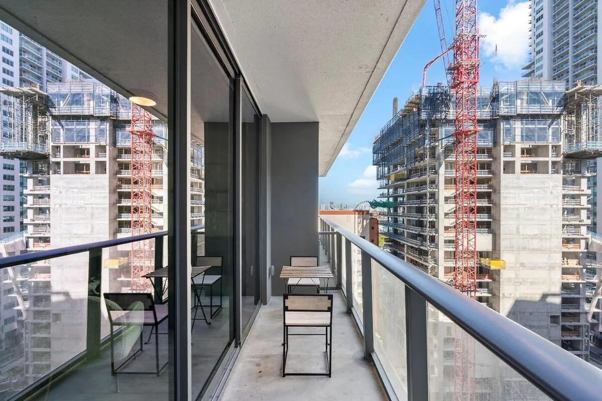 Luxury Studio,downtown Miami, Apartment *