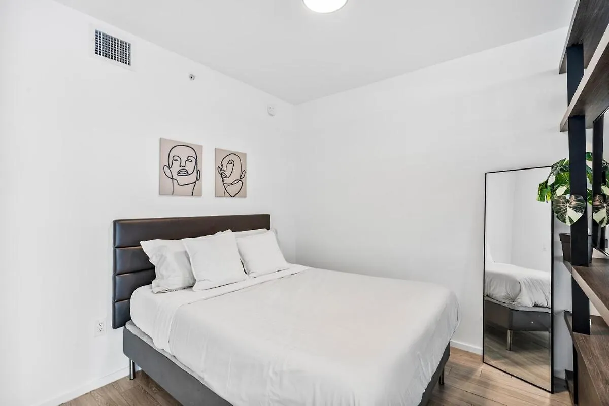 Apartment Luxury Studio,downtown Miami, *