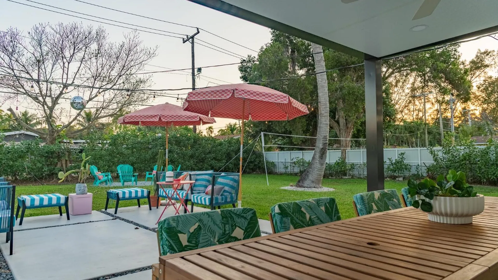 Holiday home Luxe For 8, Hot Tub, Mins To Beach, Wynwood