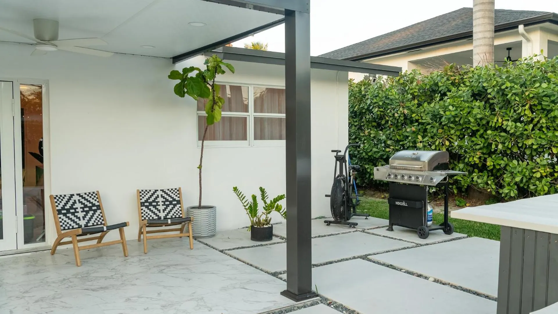 Holiday home Luxe For 8, Hot Tub, Mins To Beach, Wynwood *
