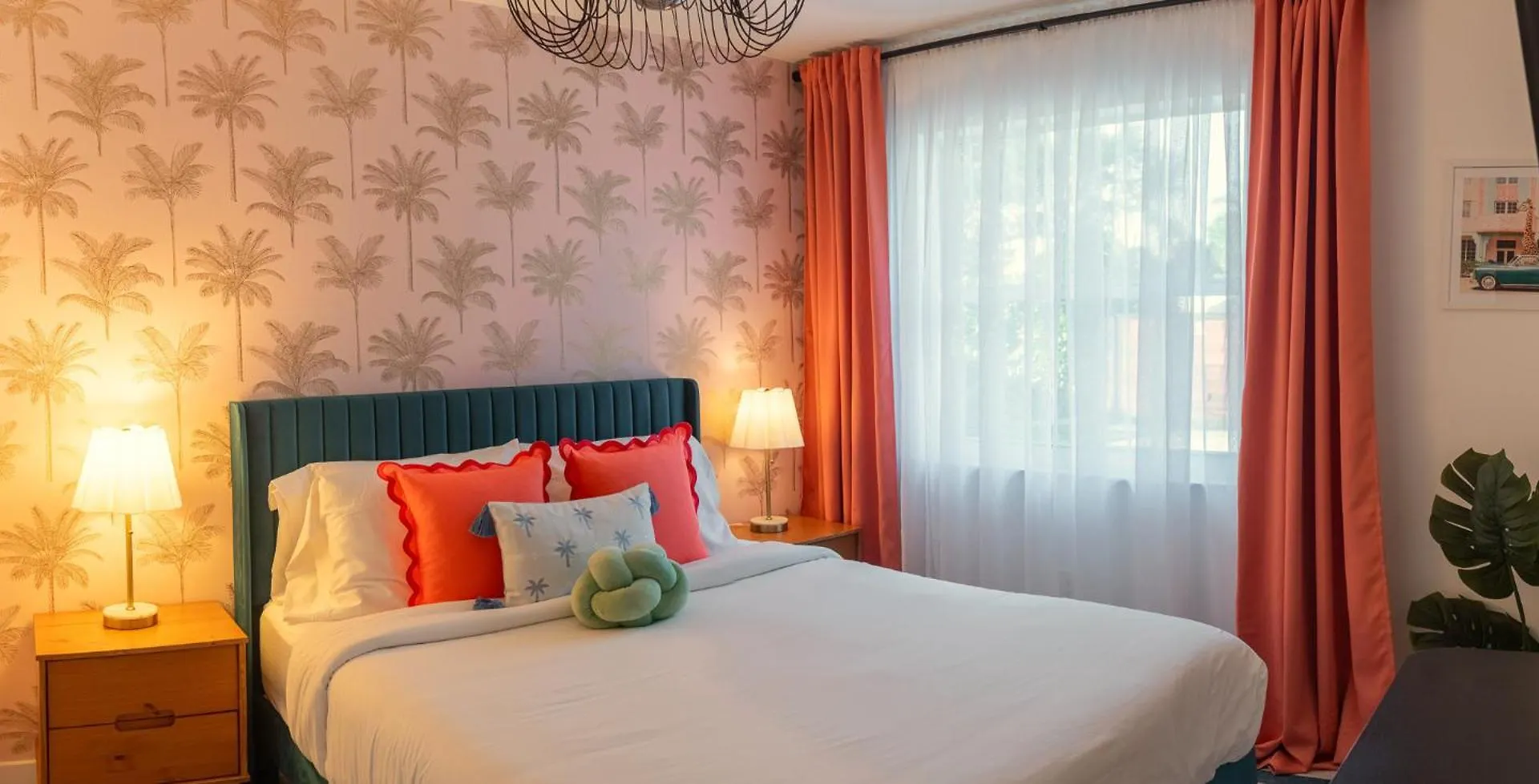 Luxe For 8, Hot Tub, Mins To Beach, Wynwood Miami