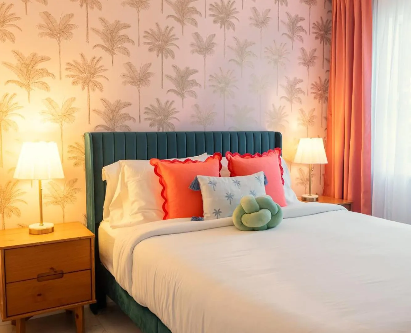 度假居 Luxe For 8, Hot Tub, Mins To Beach, Wynwood