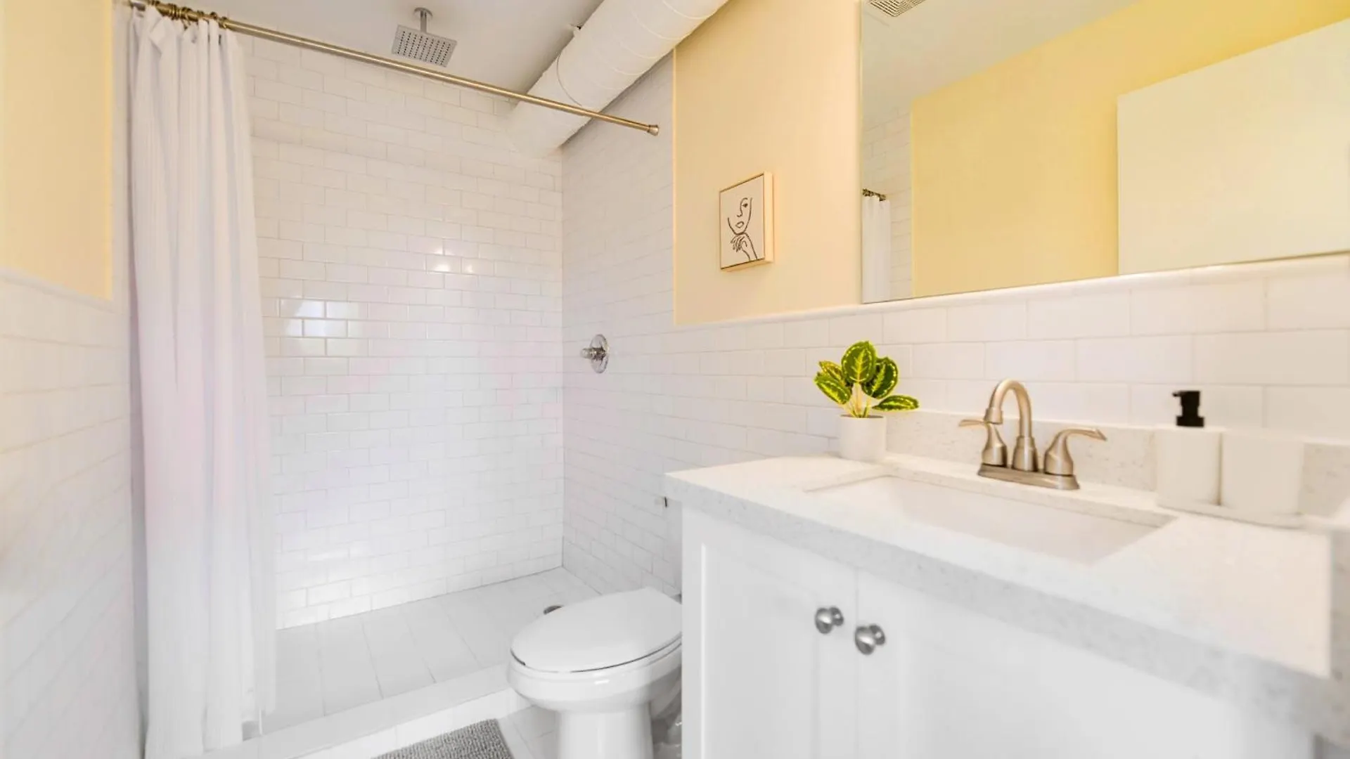 Perfect Monthly To Enjoy Apartment Miami