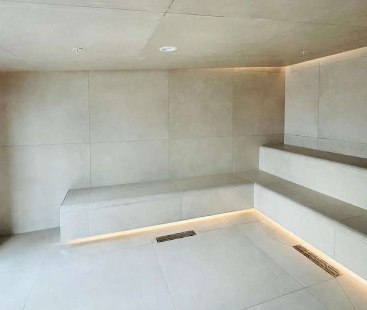 48th Floor Ph Collection 1 Bd Brand New Downtown